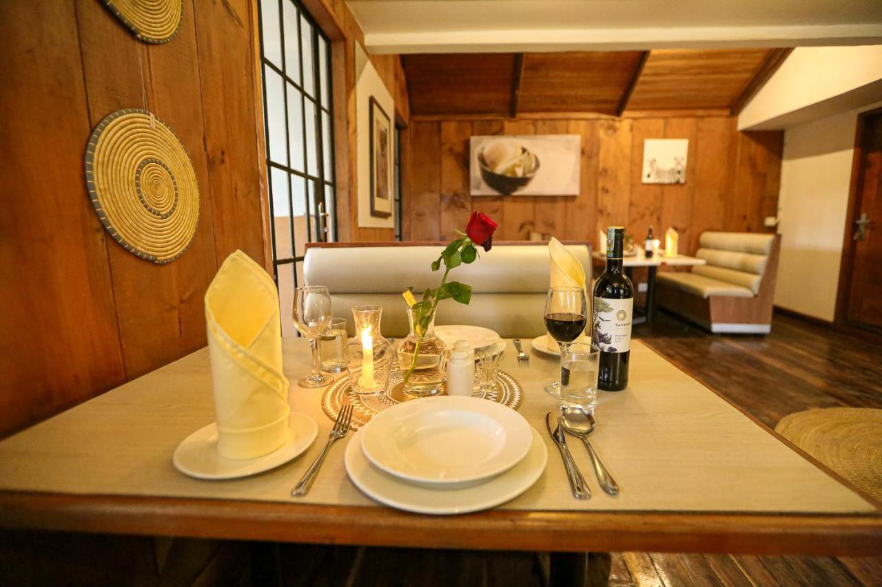 Mbugwe Lodge Arusha Buitenkant foto